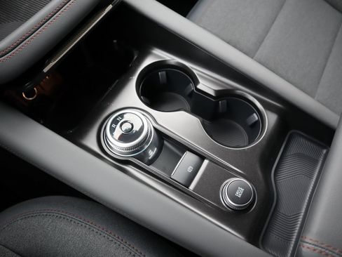 New 2025 Ford Explorer Active image 10