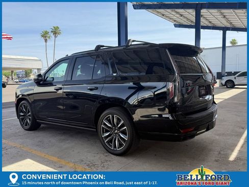 Used 2021 Cadillac Escalade Sport w/ Driver Assist Tech Package AWD/4WD image 3