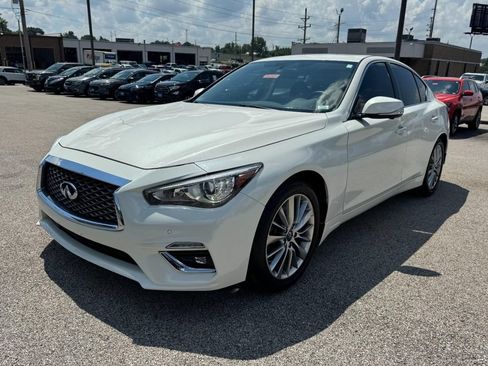 Used 2023 INFINITI Q50 Luxe w/ Cargo Package AWD/4WD image 8