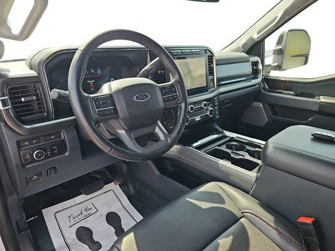 Used 2024 Ford F250 Lariat w/ FX4 Off-Road Package AWD/4WD image 13