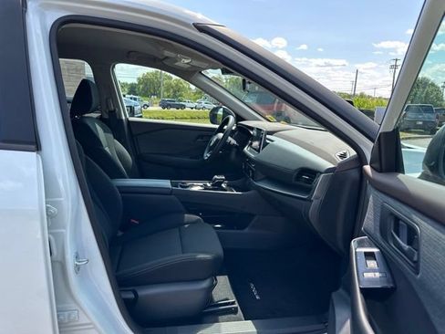 Certified 2023 Nissan Rogue S AWD/4WD image 20