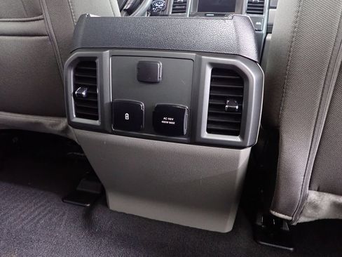 Used 2022 Ford F250 XLT w/ Black Appearance Package AWD/4WD image 37