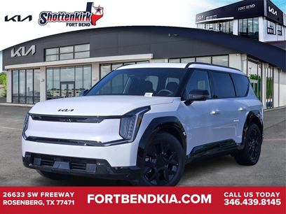 New 2026 Kia EV9 Land w/ Nightfall Edition Package