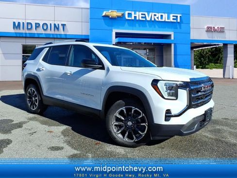 Used 2026 GMC Terrain Elevation w/ Elevation Premium Package image 1