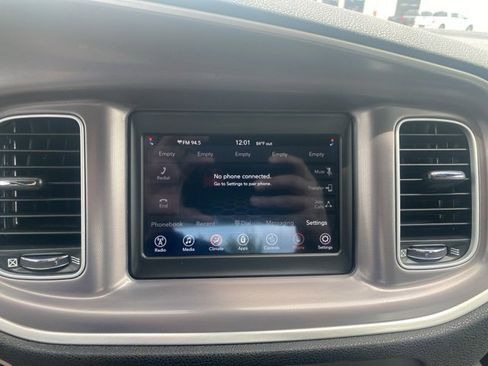 Used 2022 Dodge Charger SXT w/ Leather Interior Group image 21