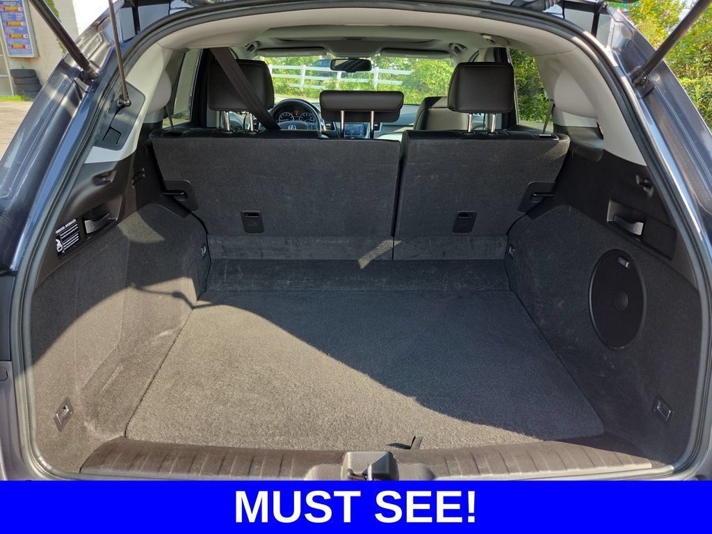 Used 2017 Acura RDX w/ Technology Package AWD/4WD image 17