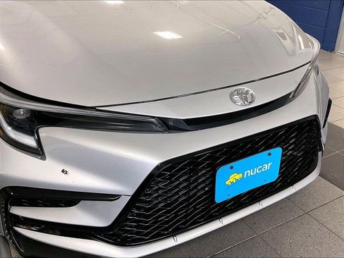 Used 2023 Toyota Corolla SE w/ SE Premium Package FWD image 32