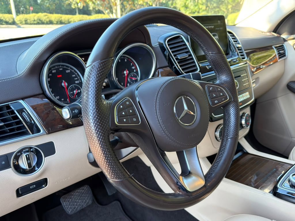 Used 2019 Mercedes-Benz GLS 450 4MATIC image 15