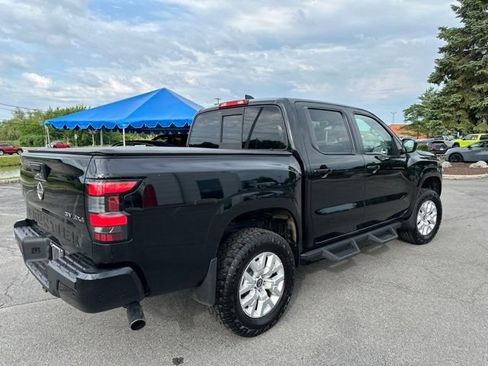 Certified 2022 Nissan Frontier SV AWD/4WD image 5