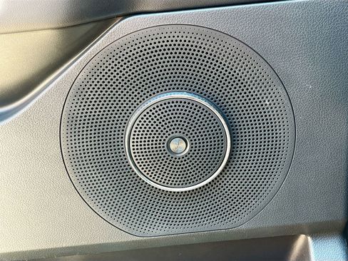 Used 2022 Ford Expedition Max Platinum image 19