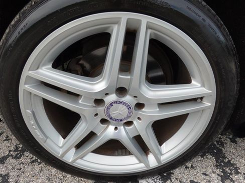 Used 2014 Mercedes-Benz E 350 Sedan image 9