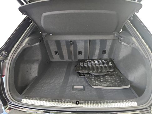 Used 2023 Audi Q3 2.0T Premium Plus image 26