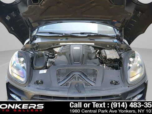 Used 2021 Porsche Macan S image 31