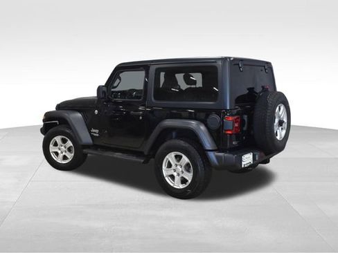 Used 2020 Jeep Wrangler Sport image 7
