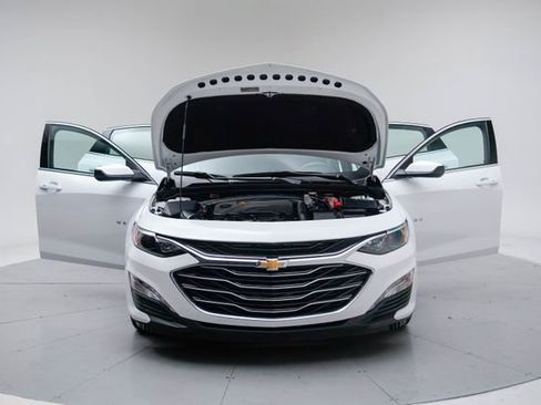 Used 2024 Chevrolet Malibu LT image 16