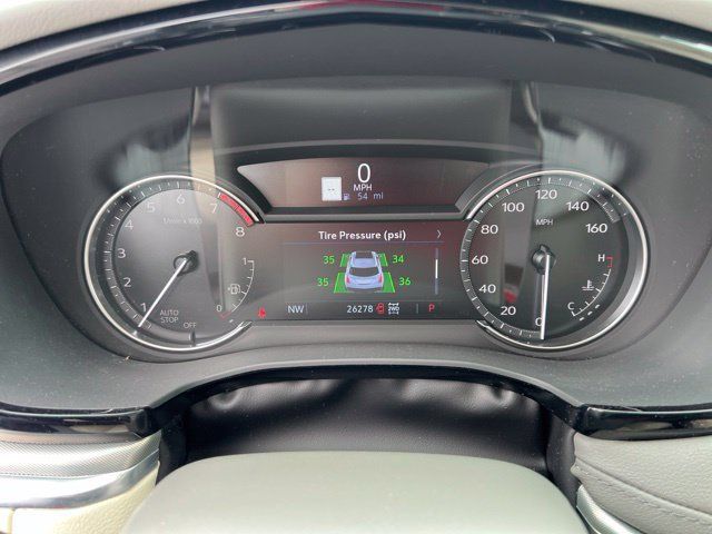 Used 2024 Cadillac XT5 Premium Luxury w/ LPO, Floor Liner Package AWD/4WD image 20