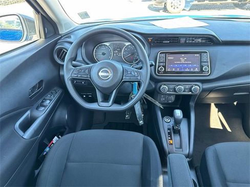 Certified 2025 Nissan Kicks Play S image 20