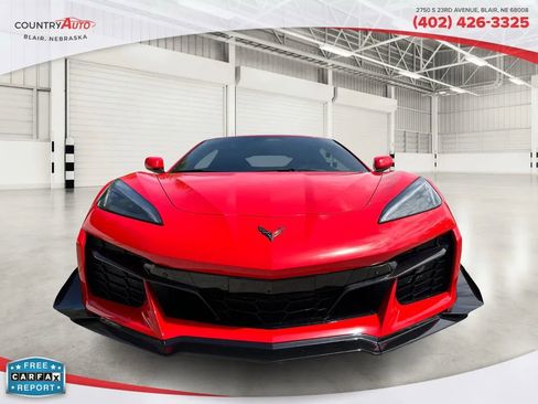 Used 2024 Chevrolet Corvette Z06 RWD image 7