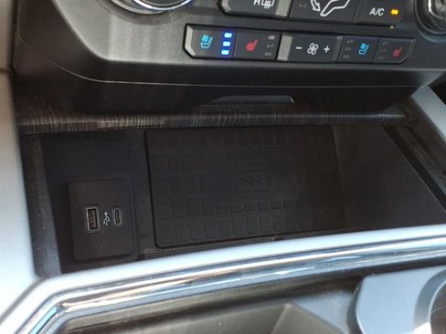 Used 2021 Ford F250 Lariat AWD/4WD image 19