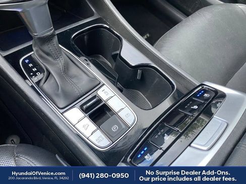 Used 2022 Hyundai Tucson SEL w/ Convenience + Premium Package FWD image 13