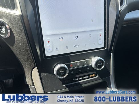 Used 2024 Ford Edge SEL w/ Convenience Package AWD/4WD image 18