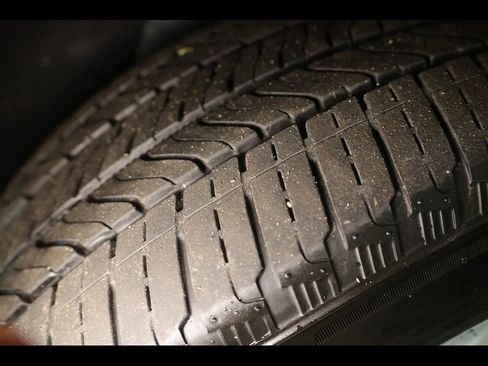 Used 2024 Chevrolet Equinox LT w/ LPO, Floor Liner Package image 22