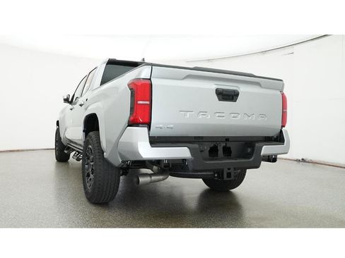 New 2026 Toyota Tacoma SR5 AWD/4WD image 22