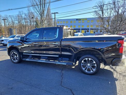 Used 2022 Chevrolet Silverado 1500 High Country image 3