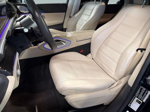 Used 2020 Mercedes-Benz GLE 450 4MATIC image 5