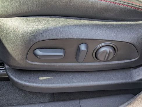 Certified 2023 Chevrolet Equinox RS w/ RS Leather Package FWD image 27