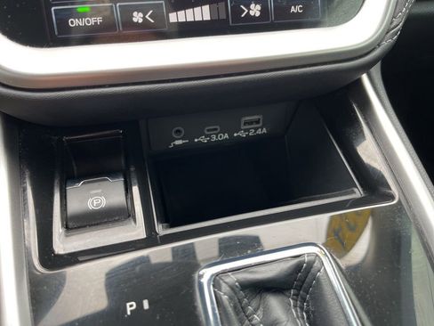 Certified 2024 Subaru Outback Premium image 19