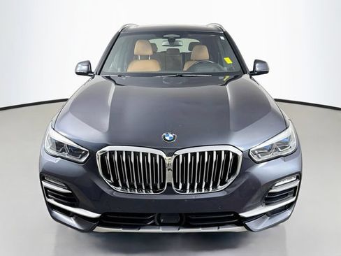 Used 2019 BMW X5 xDrive40i w/ Executive Package AWD/4WD image 2