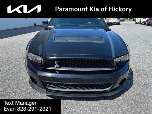 Used 2010 Ford Mustang Shelby GT500 RWD image 2