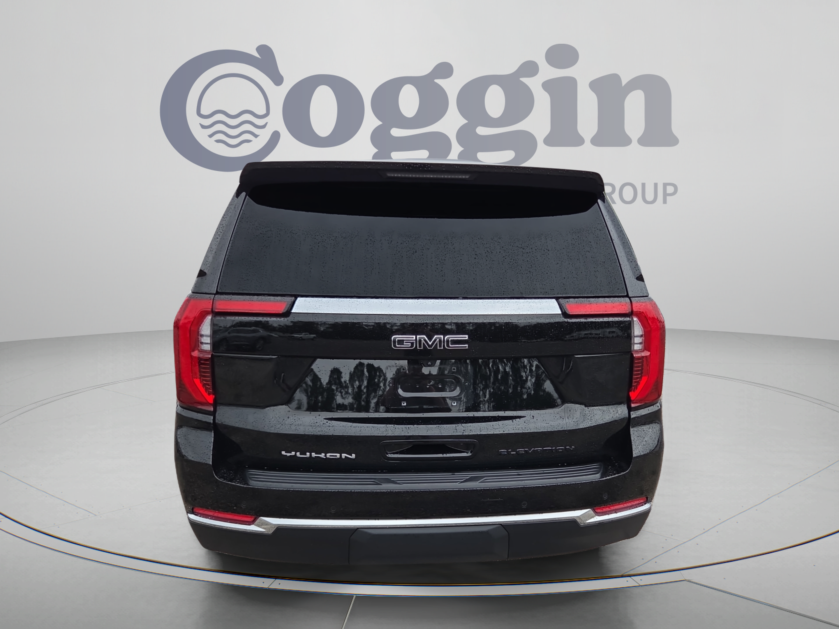 Used 2025 GMC Yukon Elevation AWD/4WD image 4