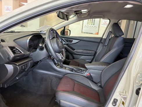 Used 2023 Subaru Crosstrek 2.0i Premium w/ Popular Package #3 AWD/4WD image 19
