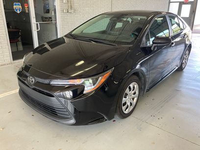 Used 2025 Toyota Corolla LE