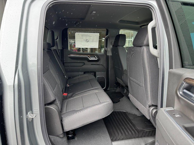 New 2026 Chevrolet Silverado 1500 RST AWD/4WD image 25