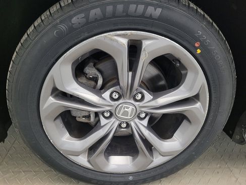 Used 2024 Honda Accord EX image 31