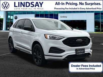 Used 2024 Ford Edge SE w/ Black Appearance Package