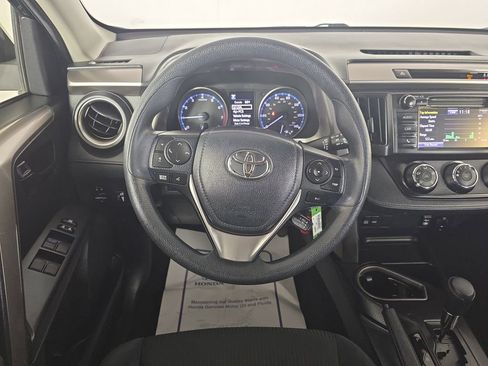 Used 2018 Toyota RAV4 LE w/ All Weather Liner Package AWD/4WD image 17