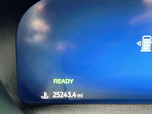 Used 2024 Ford Escape Platinum image 15