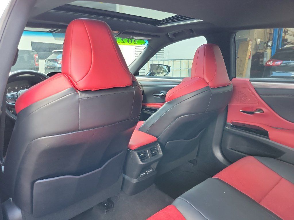 Used 2023 Lexus ES 350 F Sport w/ Accessory Package (Z2) FWD image 13