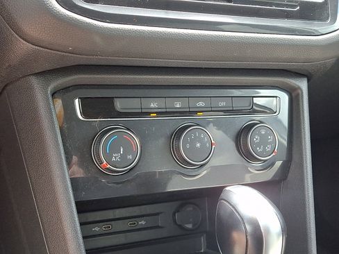 Certified 2020 Volkswagen Tiguan S AWD/4WD image 15