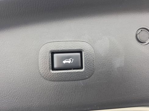 Used 2019 Nissan Armada SL w/ Premium Package image 48