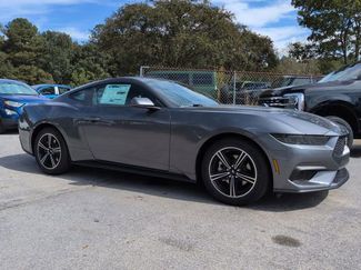 New 2025 Ford Mustang Coupe video 2