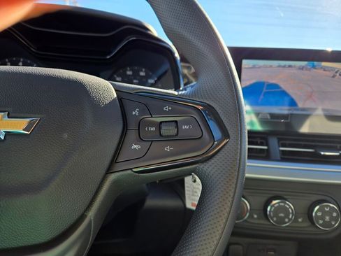 New 2026 Chevrolet Trax LS w/ LS Convenience Package image 24