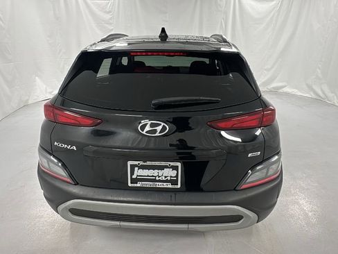 Used 2023 Hyundai Kona SEL w/ Convenience Package image 4