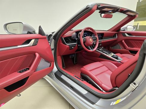 Used 2023 Porsche 911 Turbo S image 16