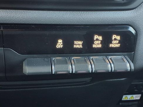 Used 2023 RAM 1500 Big Horn image 12