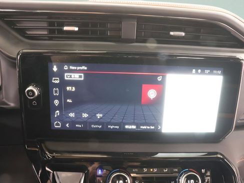 Used 2024 GMC Sierra 2500 AT4 w/ AT4 Premium Plus Package image 12